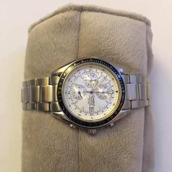 Casio Edifice Chronograph wr100m Mens Watch - Picture 2 of 4